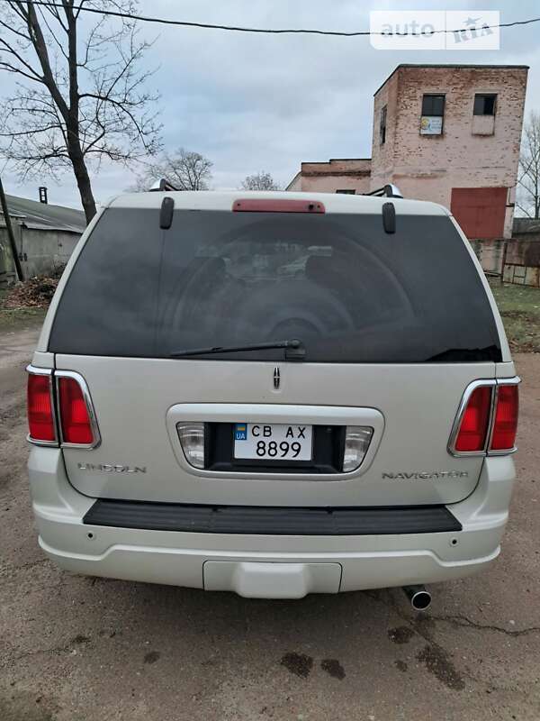 Внедорожник / Кроссовер Lincoln Navigator 2005 в Чернигове