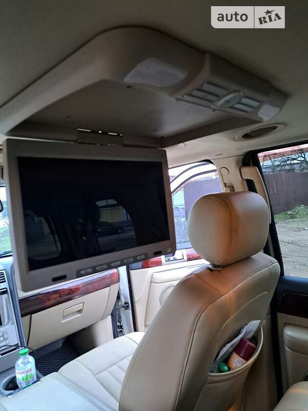 Внедорожник / Кроссовер Lincoln Navigator 2005 в Чернигове