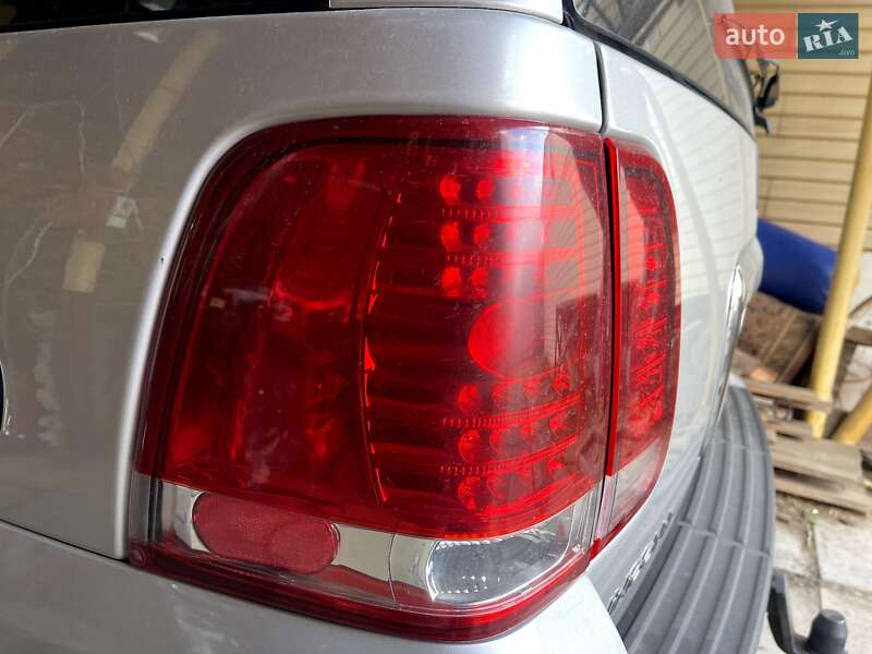 Внедорожник / Кроссовер Lincoln Navigator 2005 в Киеве