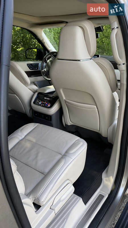 Внедорожник / Кроссовер Lincoln Navigator 2019 в Львове фото 6 Внедорожник / Кроссовер Lincoln Navigator 2019 в Львове