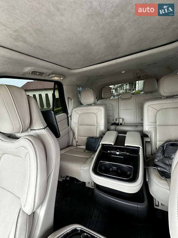Внедорожник / Кроссовер Lincoln Navigator 2018 в Черновцах