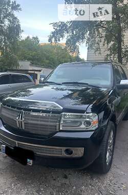 Внедорожник / Кроссовер Lincoln Navigator 2007 в Киеве