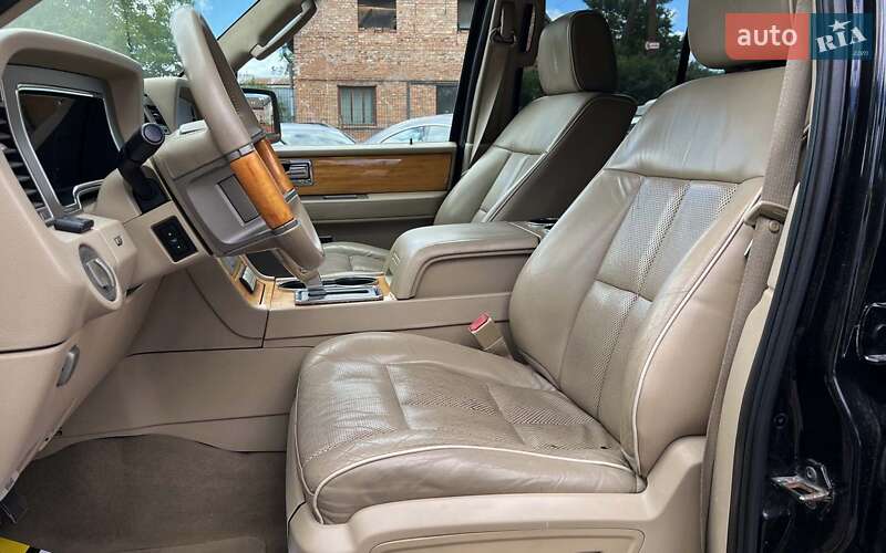 Внедорожник / Кроссовер Lincoln Navigator 2007 в Коломые
