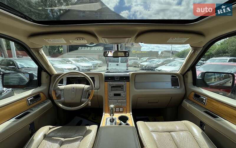 Внедорожник / Кроссовер Lincoln Navigator 2007 в Коломые