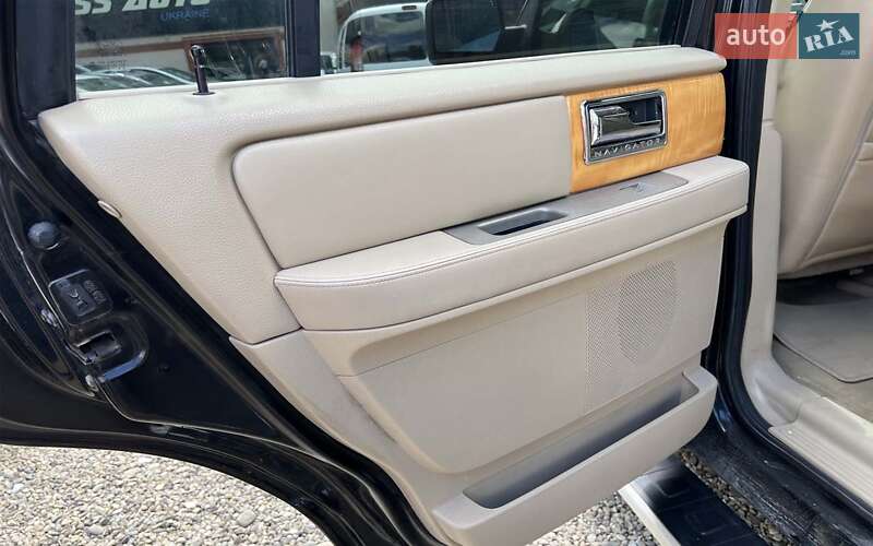 Внедорожник / Кроссовер Lincoln Navigator 2007 в Коломые