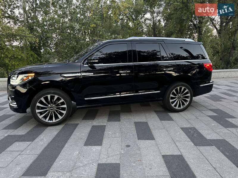 Позашляховик / Кросовер Lincoln Navigator 2019 в Дніпрі