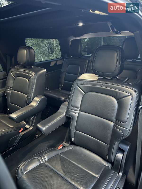 Позашляховик / Кросовер Lincoln Navigator 2019 в Дніпрі
