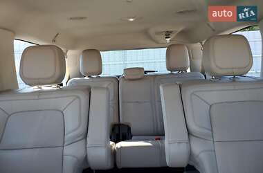 Внедорожник / Кроссовер Lincoln Navigator 2022 в 