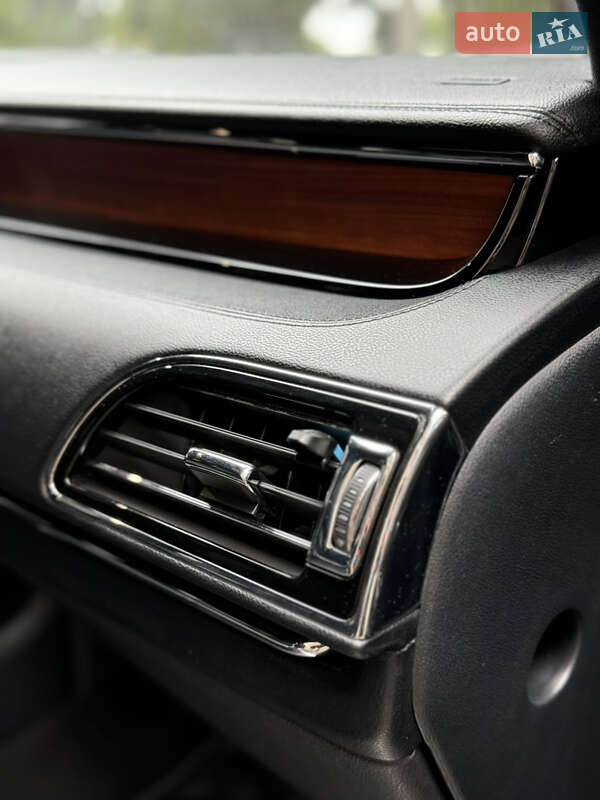 Внедорожник / Кроссовер Lincoln Navigator 2018 в Киеве фото 7 Внедорожник / Кроссовер Lincoln Navigator 2018 в Киеве