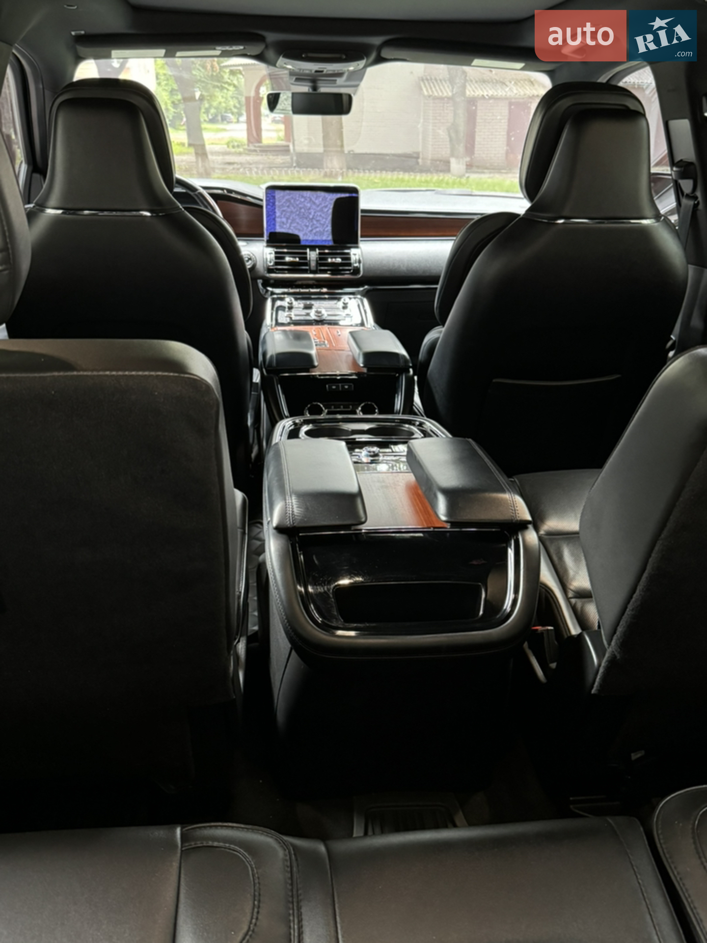 2018 Lincoln Navigator - мініатюра 30