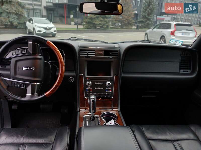Внедорожник / Кроссовер Lincoln Navigator 2015 в Киеве