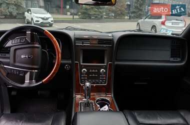 Внедорожник / Кроссовер Lincoln Navigator 2015 в 