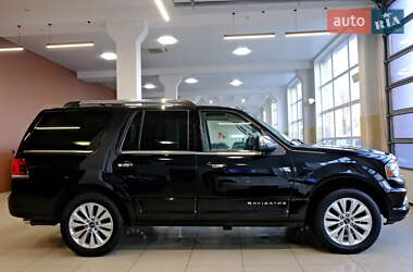 Внедорожник / Кроссовер Lincoln Navigator 2016 в 