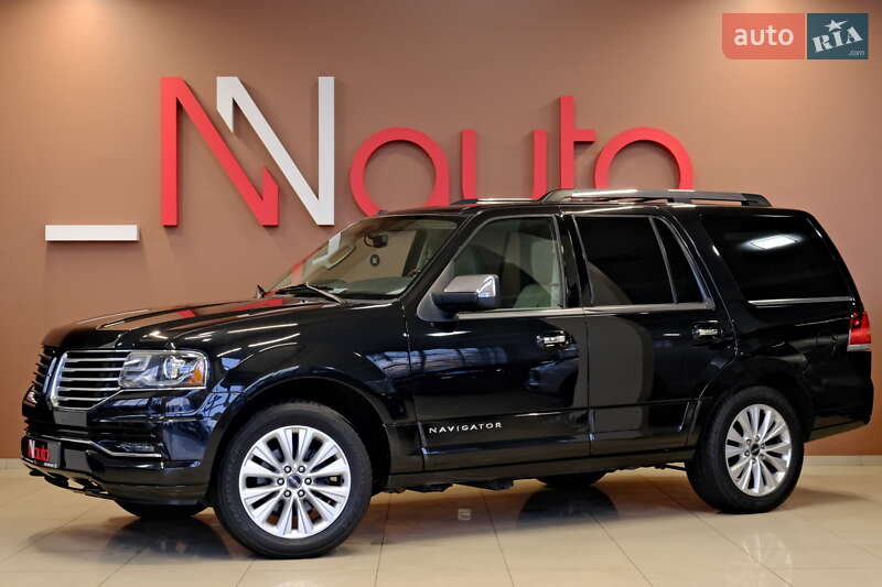 Внедорожник / Кроссовер Lincoln Navigator 2016 в 