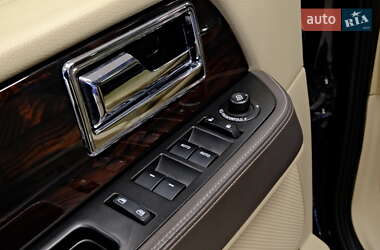 Внедорожник / Кроссовер Lincoln Navigator 2016 в 
