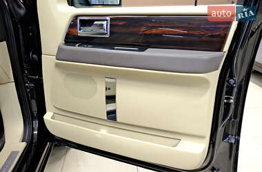 Внедорожник / Кроссовер Lincoln Navigator 2016 в 