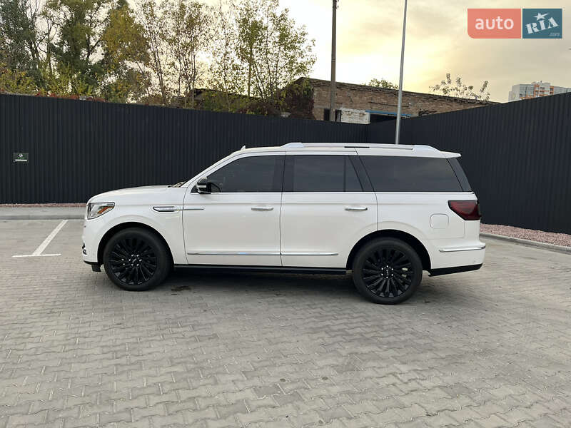 Внедорожник / Кроссовер Lincoln Navigator 2018 в Киеве