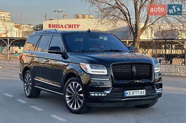 Внедорожник / Кроссовер Lincoln Navigator 2019 в 