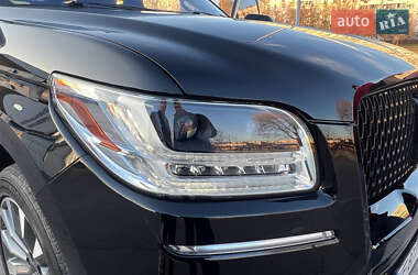Внедорожник / Кроссовер Lincoln Navigator 2019 в 