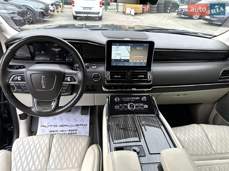 Позашляховик / Кросовер Lincoln Navigator 2019 в Києві