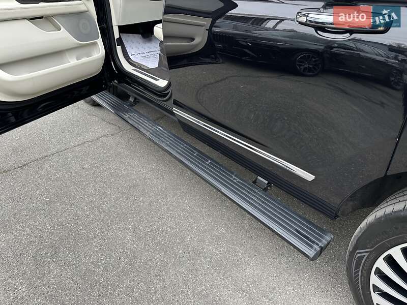 Позашляховик / Кросовер Lincoln Navigator 2019 в Києві