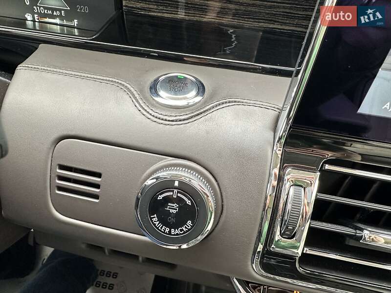 Позашляховик / Кросовер Lincoln Navigator 2019 в Києві