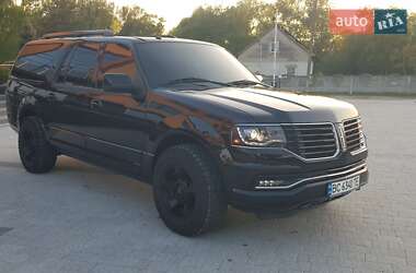 Внедорожник / Кроссовер Lincoln Navigator 2016 в Городке