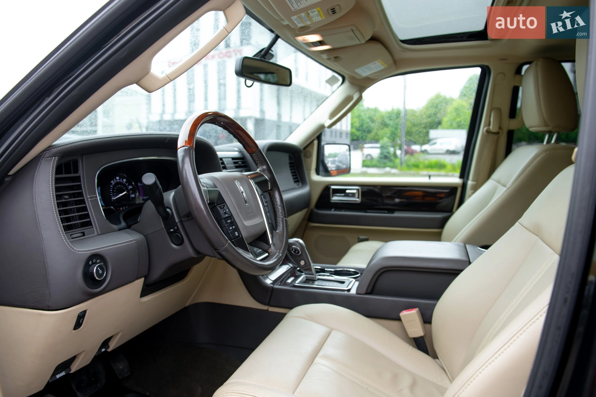 2015 Lincoln Navigator - мініатюра 45