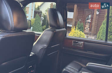 Внедорожник / Кроссовер Lincoln Navigator 2015 в 