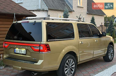 Внедорожник / Кроссовер Lincoln Navigator 2015 в 