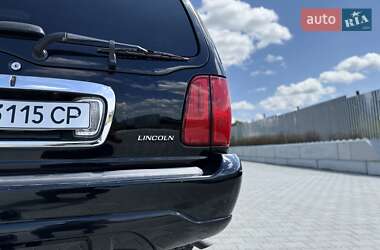 Позашляховик / Кросовер Lincoln Navigator 1998 в 