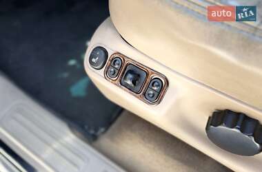 Позашляховик / Кросовер Lincoln Navigator 1998 в 