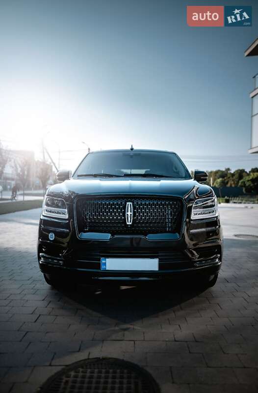 Lincoln Navigator 2021