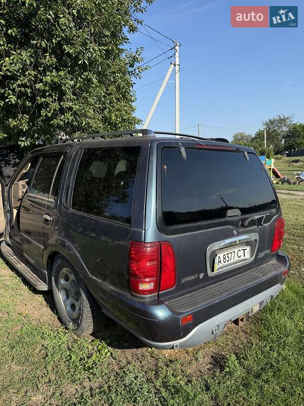 Внедорожник / Кроссовер Lincoln Navigator 2000 в Полтаве фото 7 Внедорожник / Кроссовер Lincoln Navigator 2000 в Полтаве
