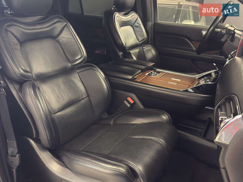 Позашляховик / Кросовер Lincoln Navigator 2019 в Миколаєві