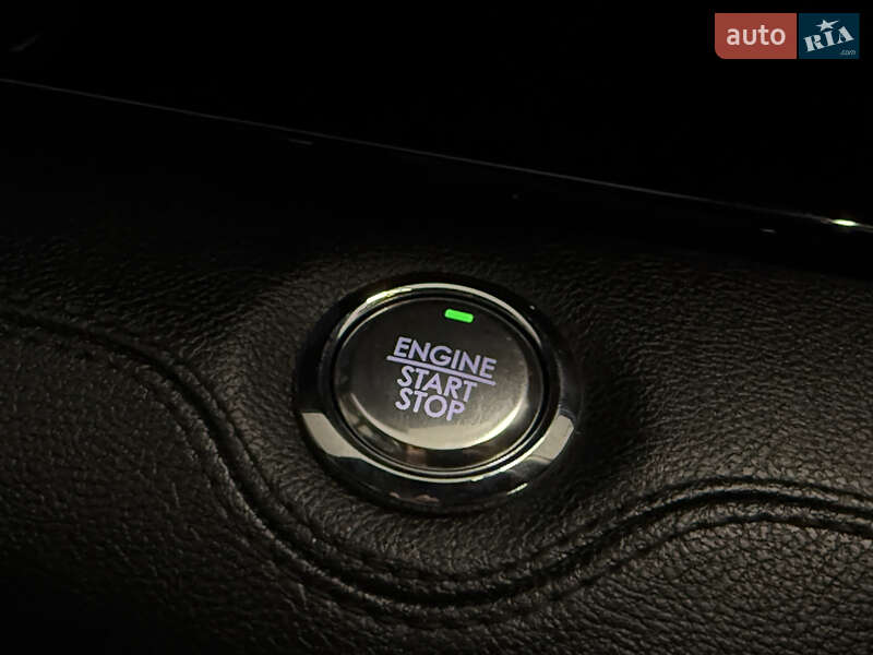 Позашляховик / Кросовер Lincoln Navigator 2019 в Миколаєві