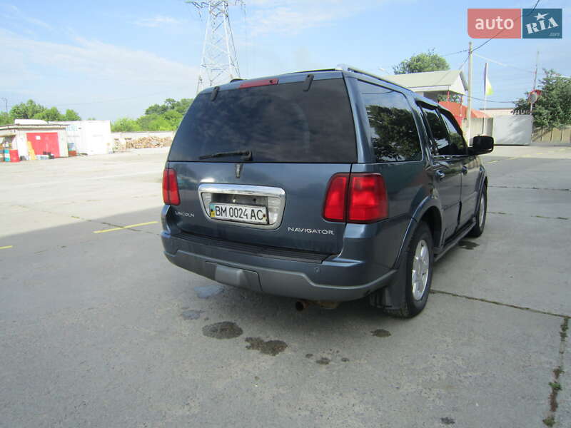 Внедорожник / Кроссовер Lincoln Navigator 2003 в Сумах