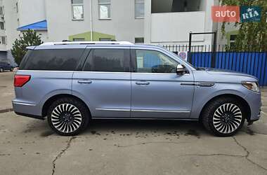 Внедорожник / Кроссовер Lincoln Navigator 2020 в 