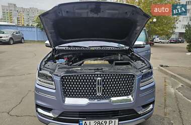Внедорожник / Кроссовер Lincoln Navigator 2020 в 
