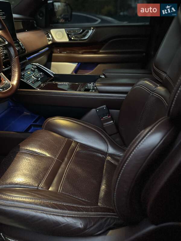 Внедорожник / Кроссовер Lincoln Navigator 2018 в Киеве фото 66 Внедорожник / Кроссовер Lincoln Navigator 2018 в Киеве