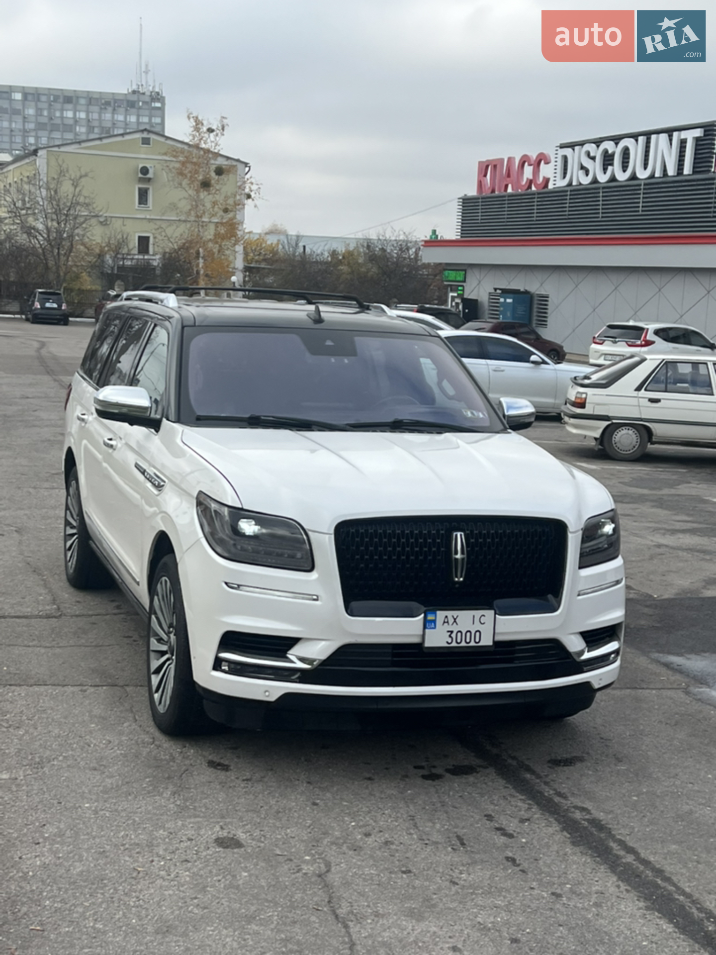 2018 Lincoln Navigator - мініатюра 6
