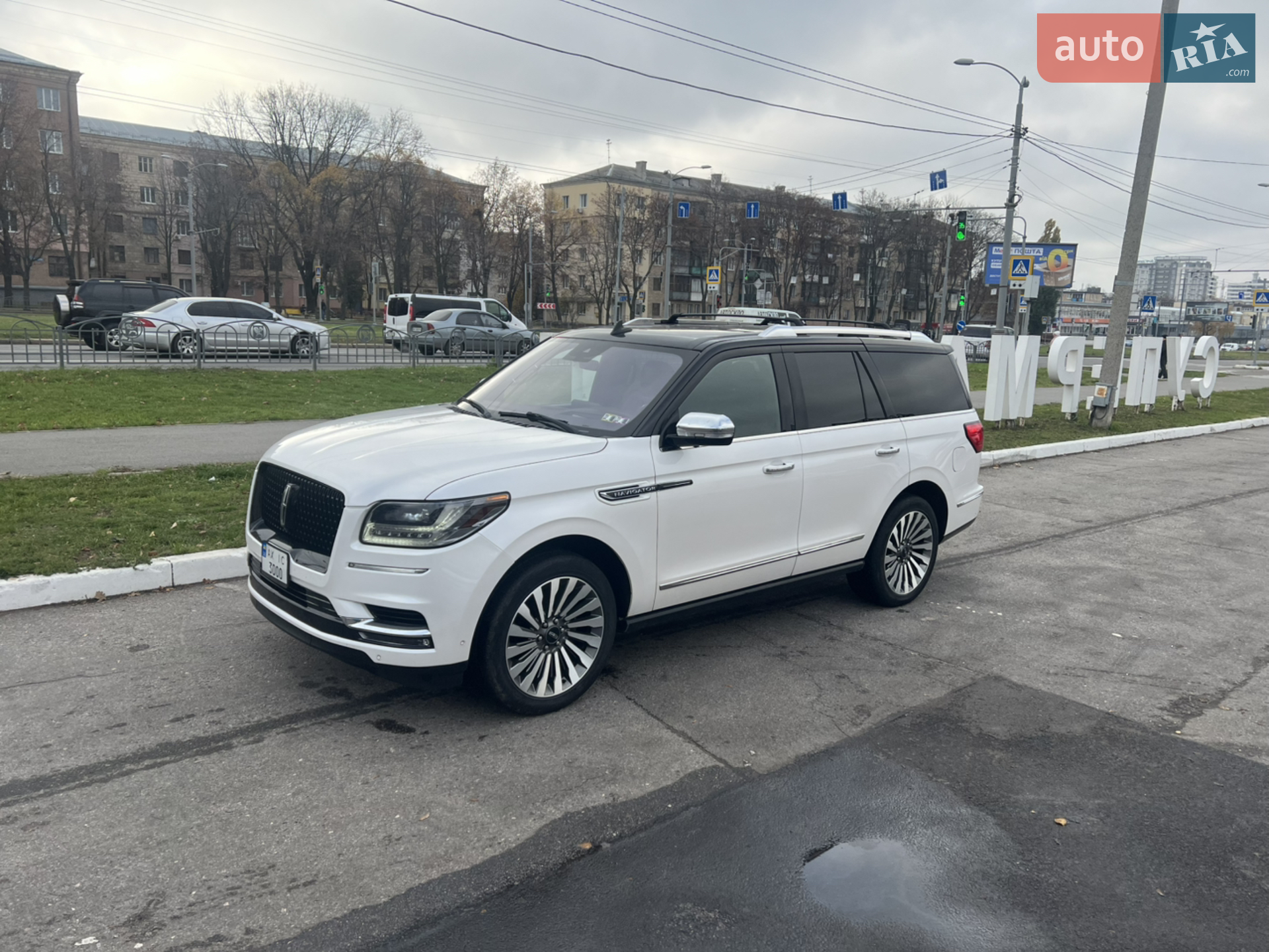 2018 Lincoln Navigator - мініатюра 8