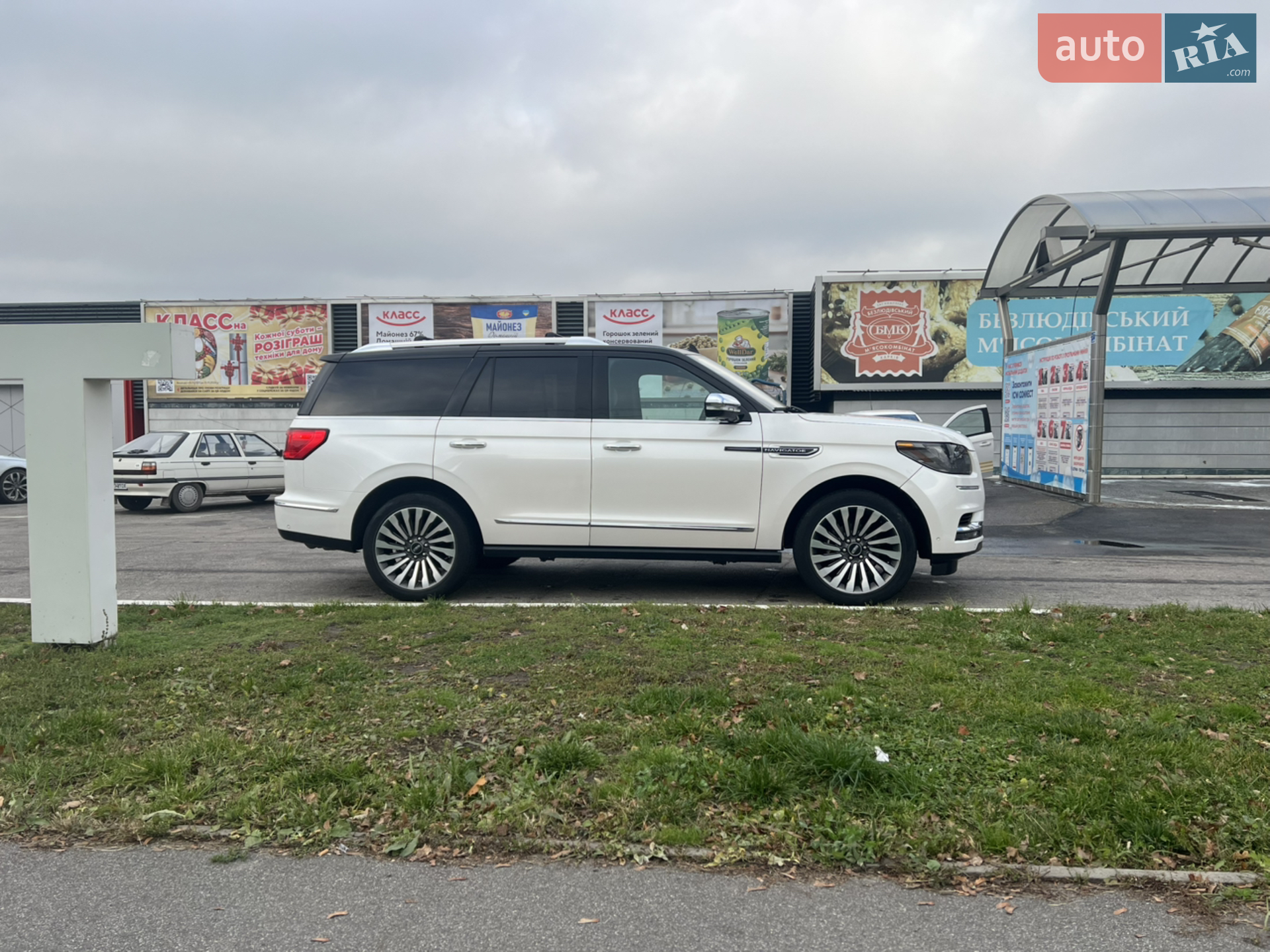 2018 Lincoln Navigator - мініатюра 7
