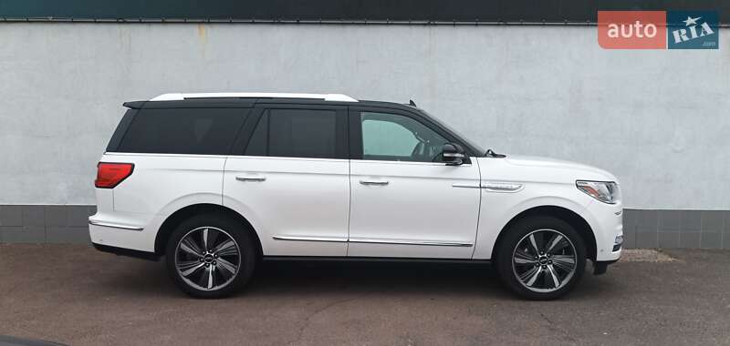 Позашляховик / Кросовер Lincoln Navigator 2018 в Києві