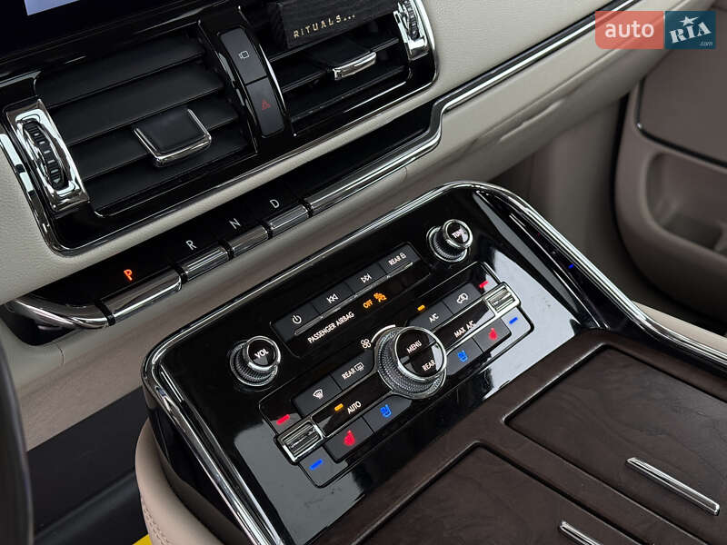 Внедорожник / Кроссовер Lincoln Navigator 2018 в Киеве фото 24 Внедорожник / Кроссовер Lincoln Navigator 2018 в Киеве