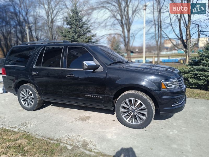 Внедорожник / Кроссовер Lincoln Navigator 2014 в Каменец-Подольском