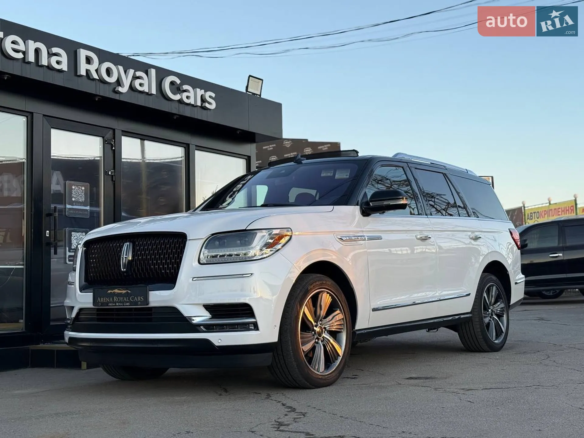 2018 Lincoln Navigator - мініатюра 6