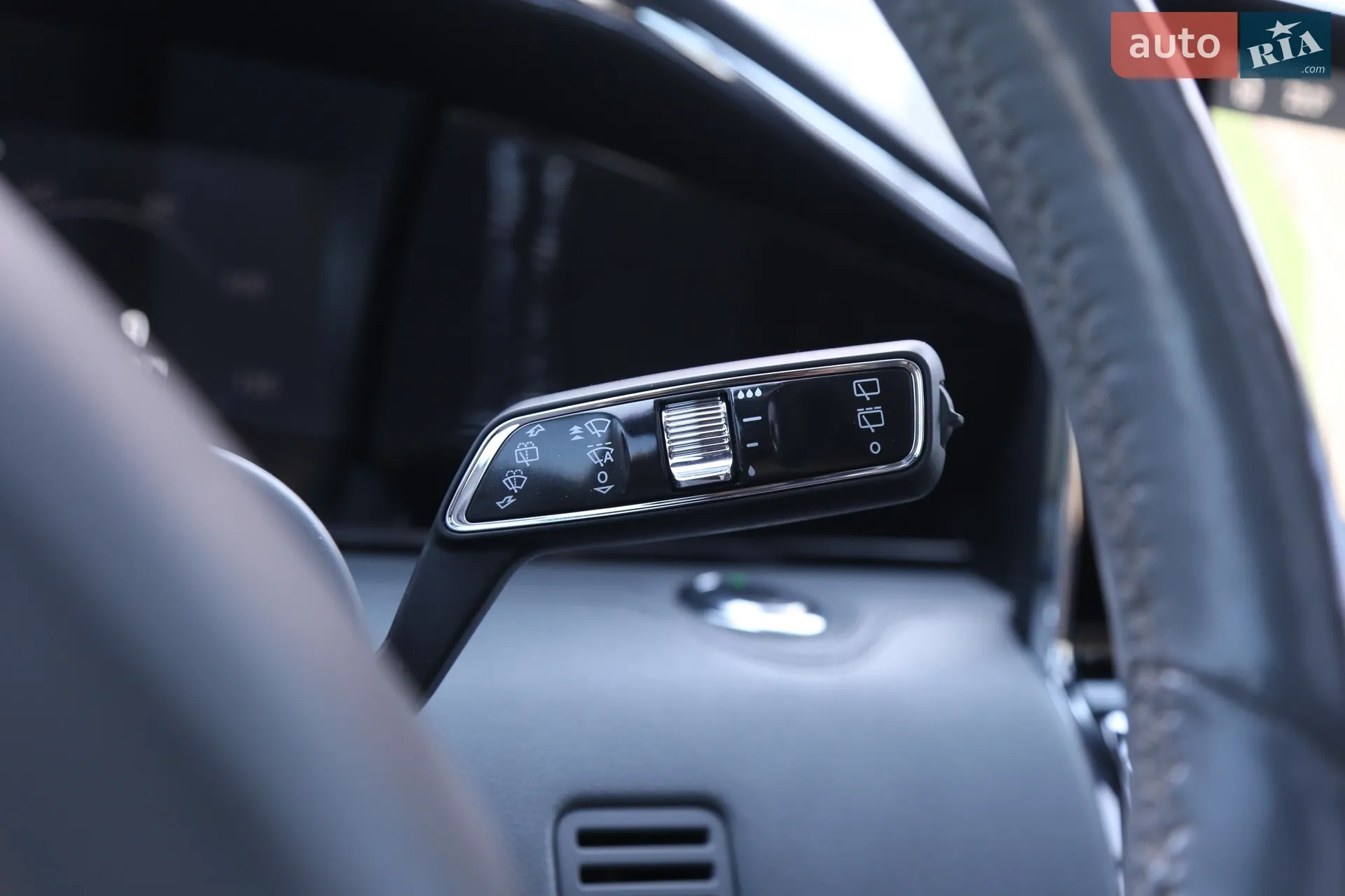 2019 Lincoln Navigator - мініатюра 27