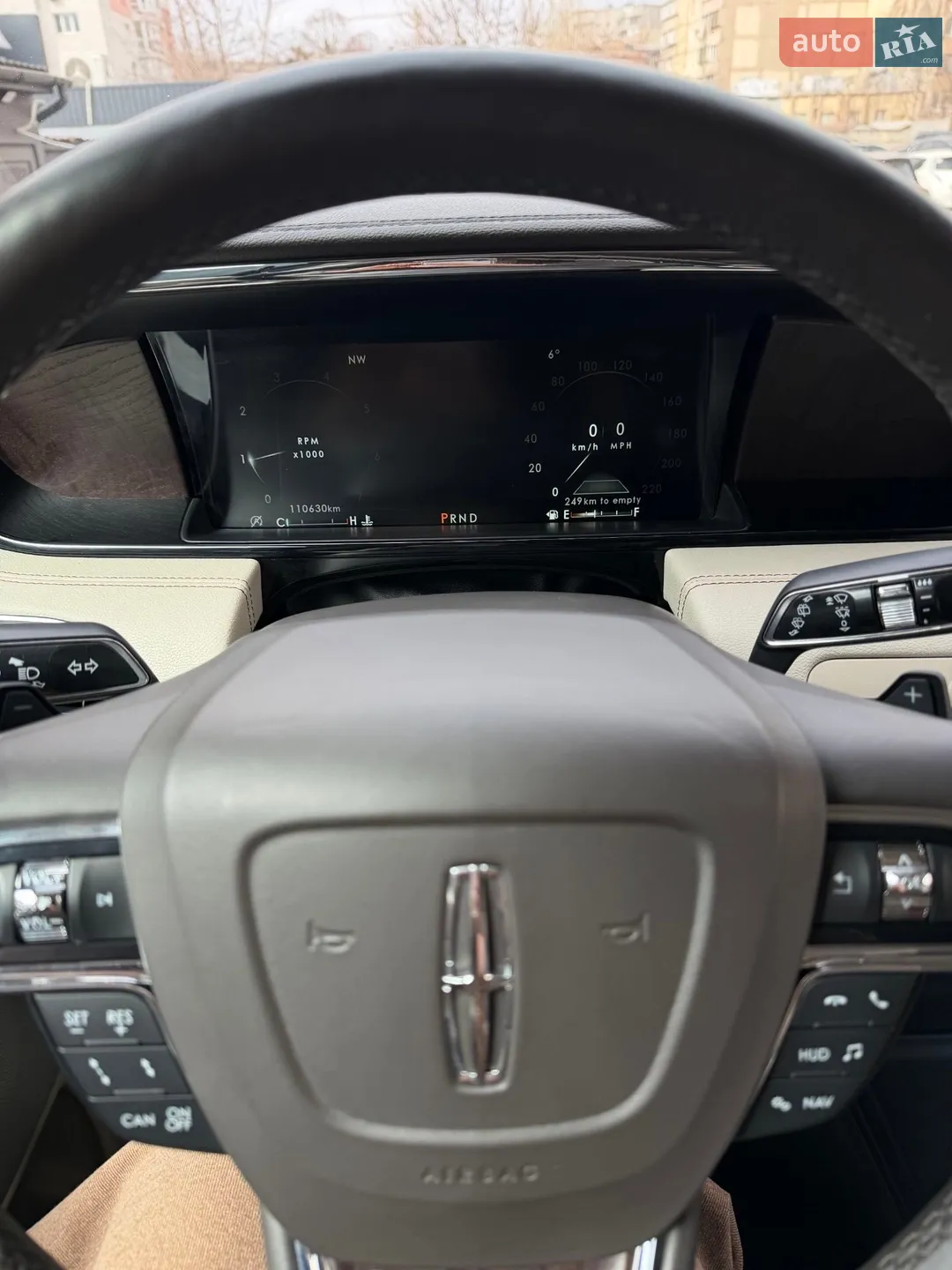 2018 Lincoln Navigator - мініатюра 11