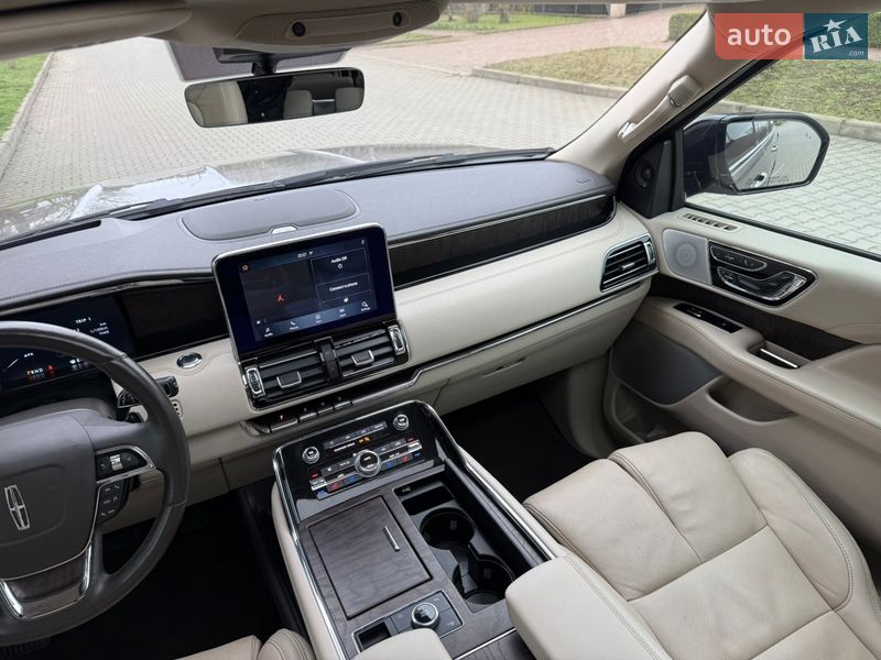 Внедорожник / Кроссовер Lincoln Navigator 2020 в Одессе